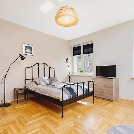 Apartments Cracow Chopina By Noclegi Renters คราคูฟ ภายนอก รูปภาพ