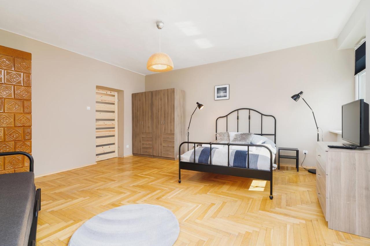 Apartments Cracow Chopina By Noclegi Renters คราคูฟ ภายนอก รูปภาพ